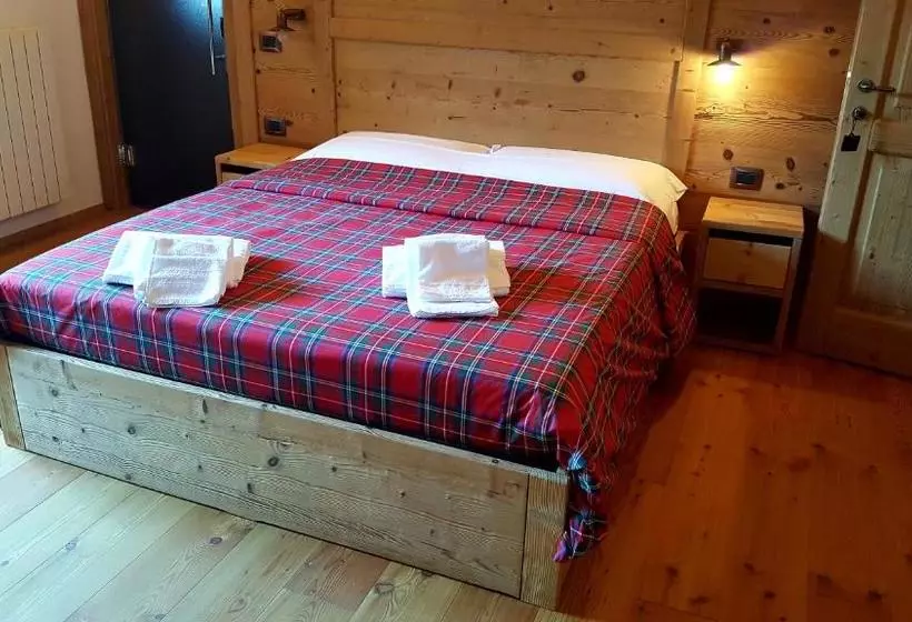 Retkeilymaja I Riviù