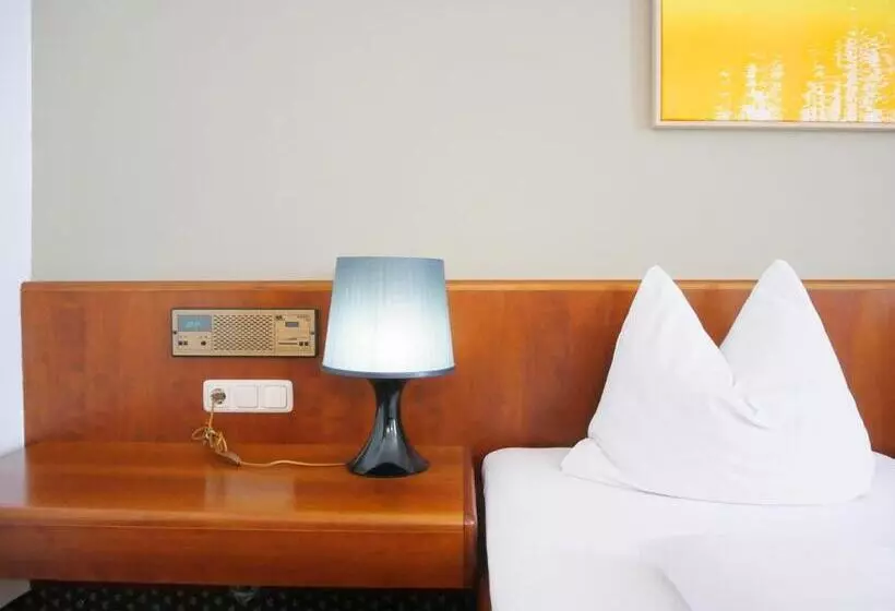 Aamiaismajoitus (B&B) Stadthaus Valentin