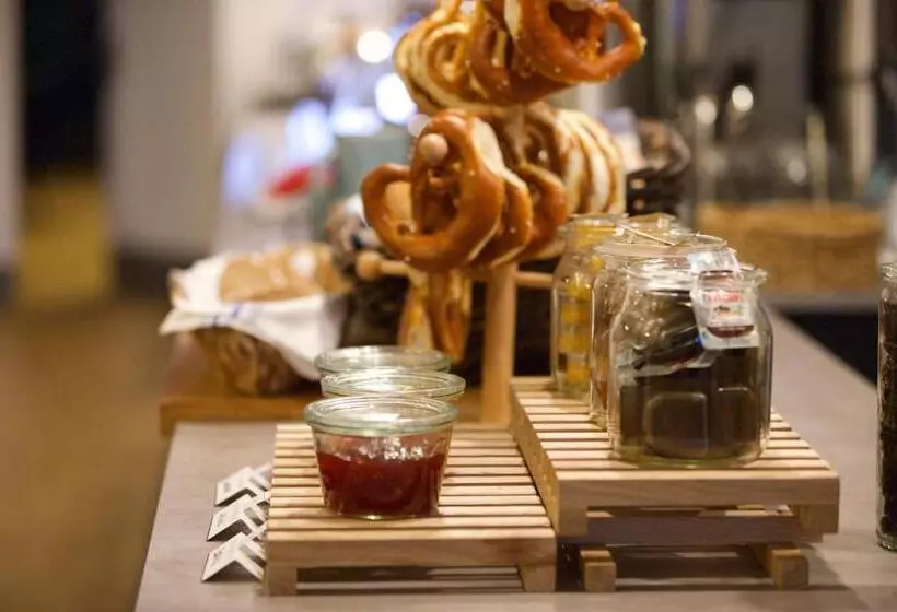 Aamiaismajoitus (B&B) Stadthaus Valentin