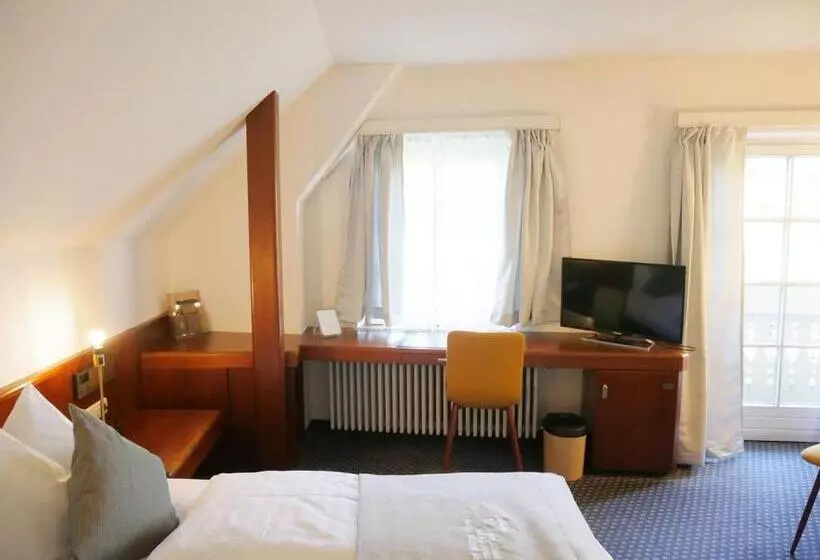 Aamiaismajoitus (B&B) Stadthaus Valentin