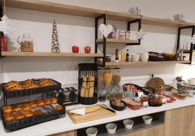 Отель Atolon Park