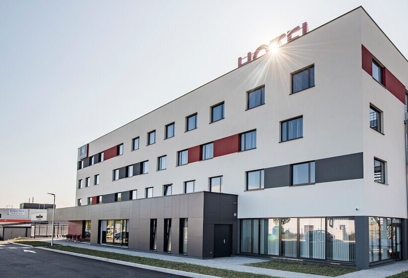 Отель Atolon Park