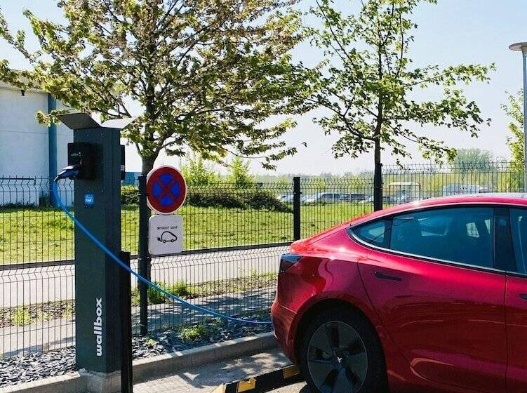 Отель Atolon Park