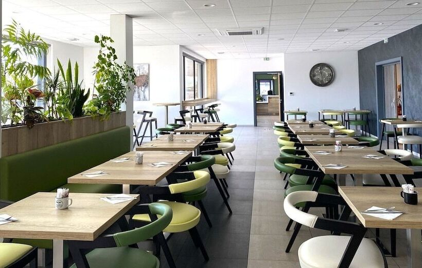 Отель Atolon Park