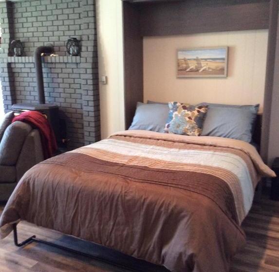 膳宿费 Gone Coastal