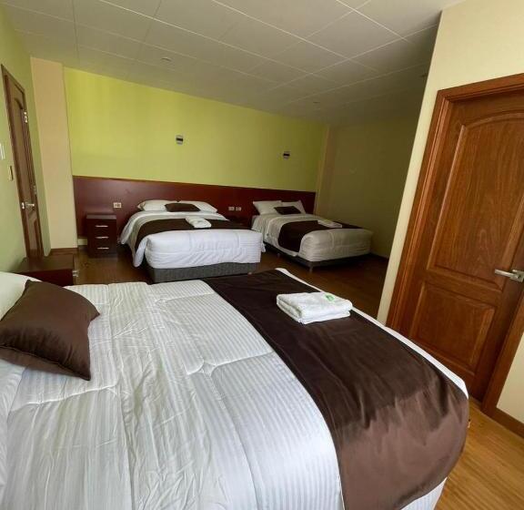 هاستل Hostal Alvasar