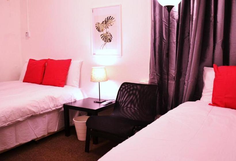 호텔 The Lion Head