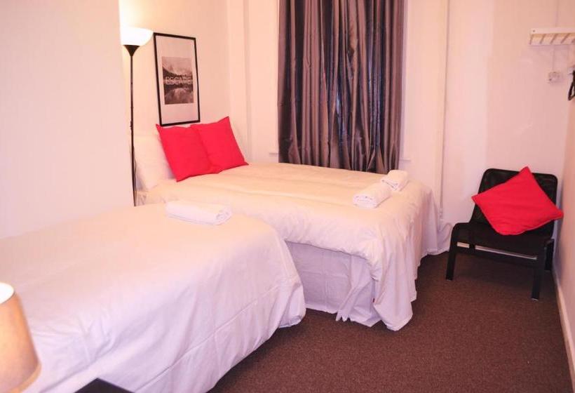 호텔 The Lion Head