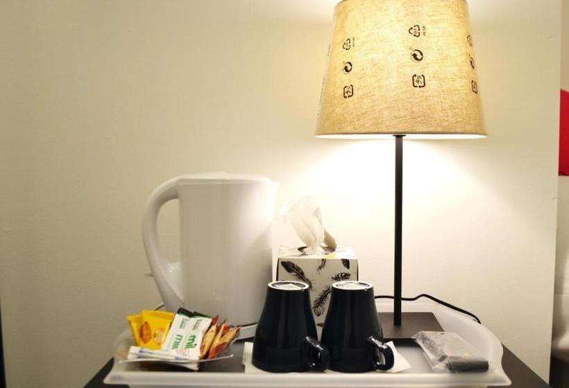 호텔 The Lion Head