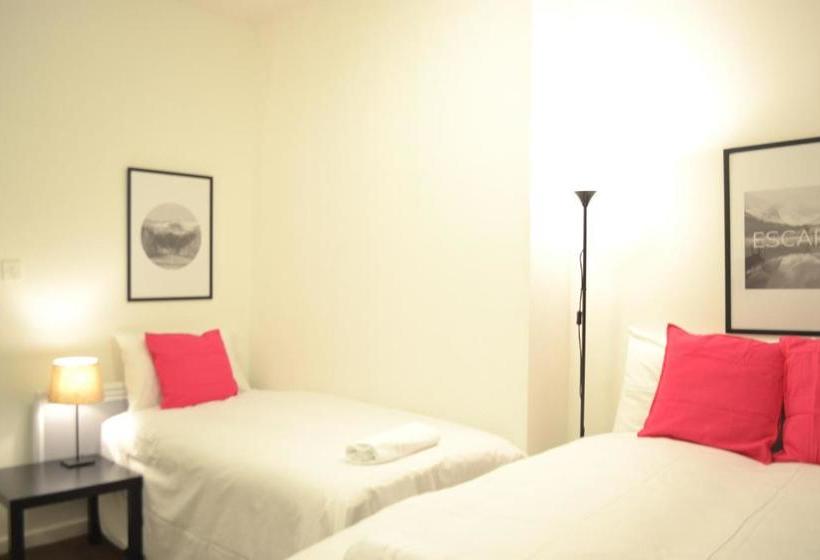 호텔 The Lion Head