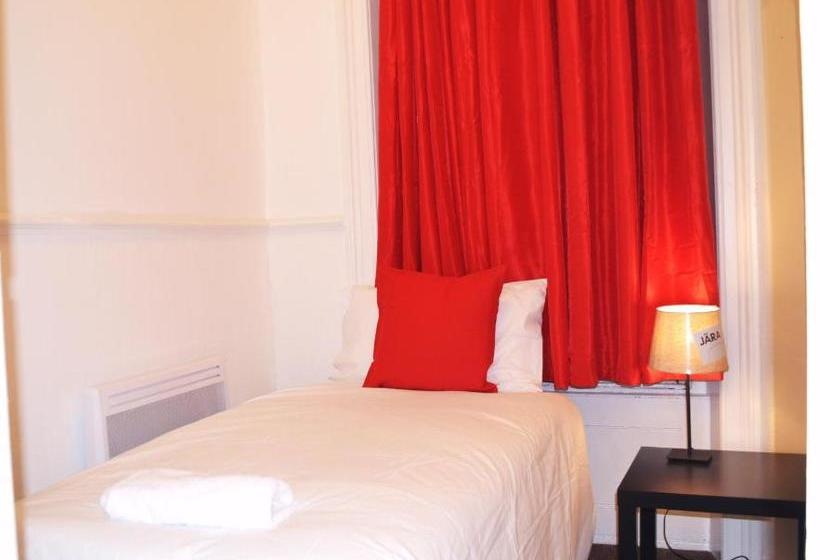 호텔 The Lion Head