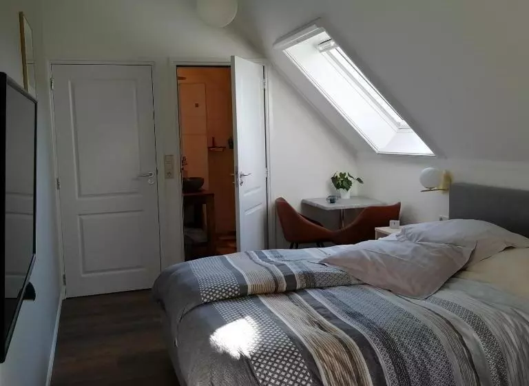 ベッドアンドブレックファースト Veenemaat