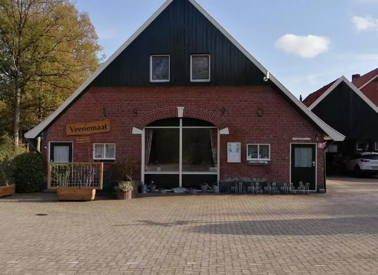 ベッドアンドブレックファースト Veenemaat