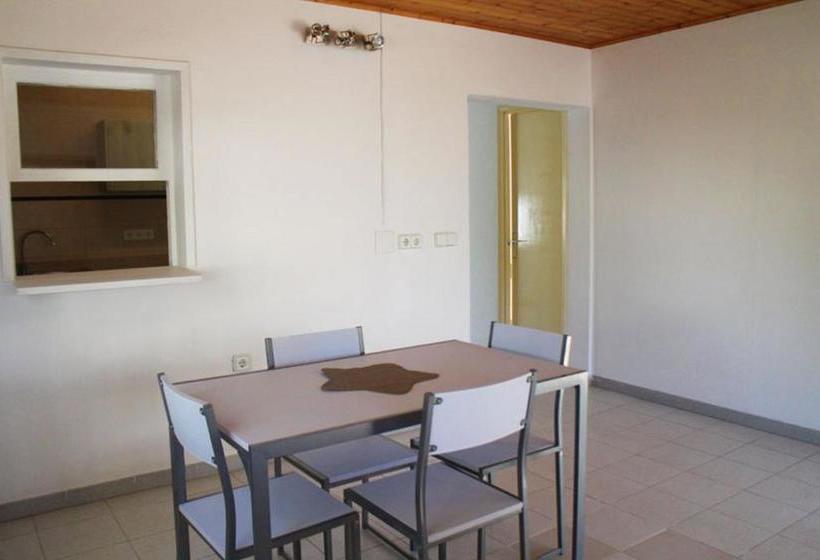 Es Daus  Formentera Break