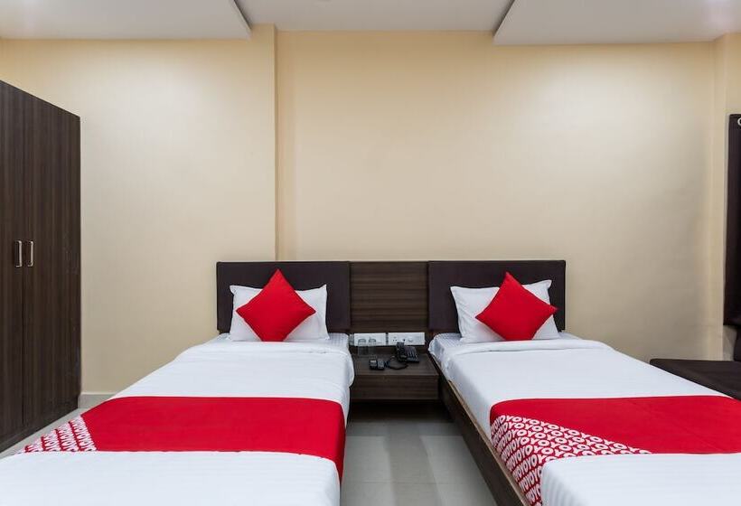 Hotell Spot On 28247  Smr Palace