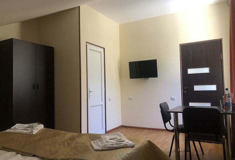 Pensjonat Check Inn Dilijan