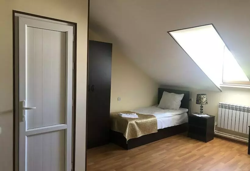 Majatalo Check Inn Dilijan