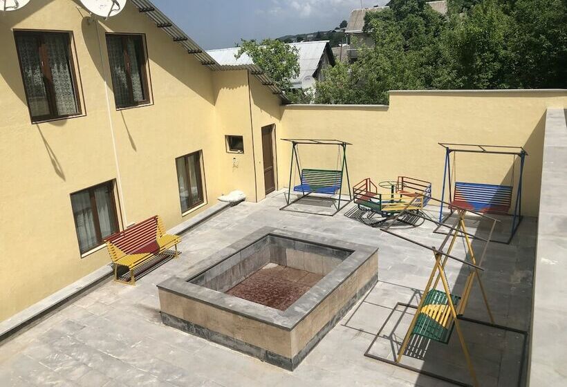 Pensjonat Check Inn Dilijan