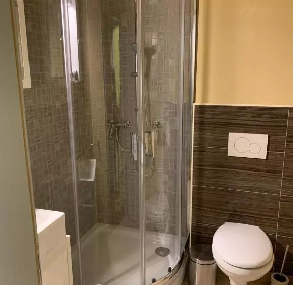 Retkeilymaja Patrick's Pub