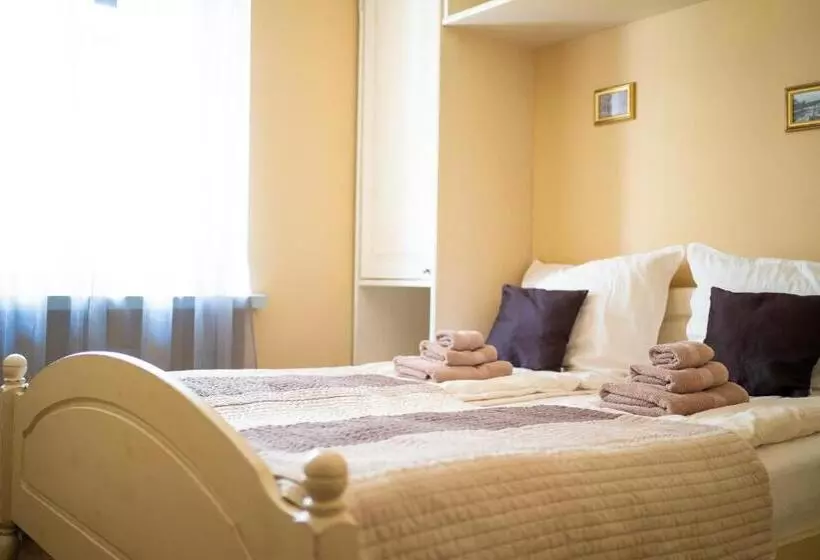 Retkeilymaja Patrick's Pub