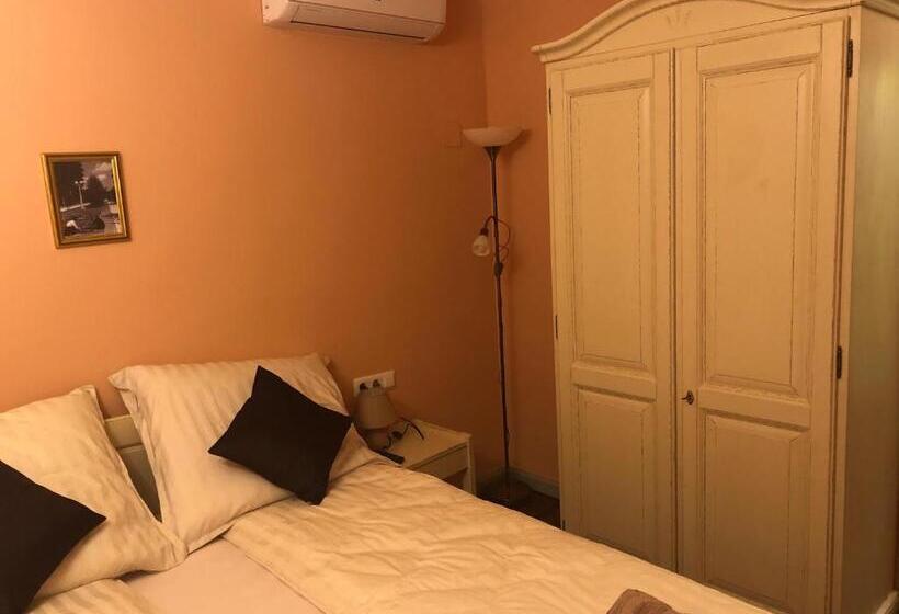 هاستل Patrick's Pub