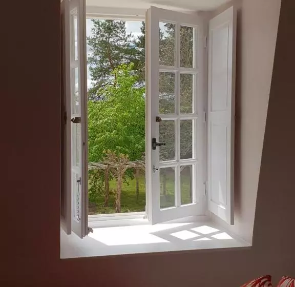 ベッドアンドブレックファースト La Blanchetière