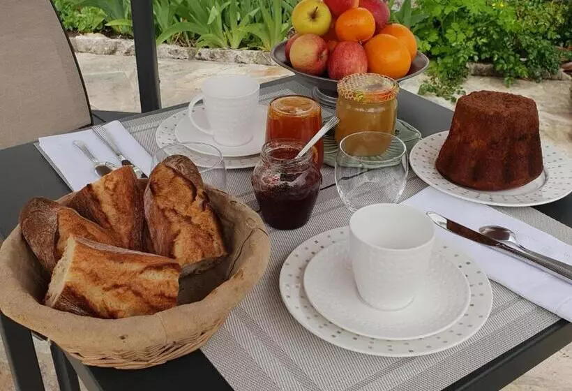 ベッドアンドブレックファースト La Blanchetière