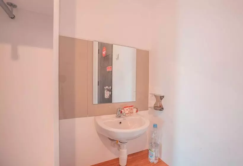 ホテル Flagship 728 Baileys Apartment