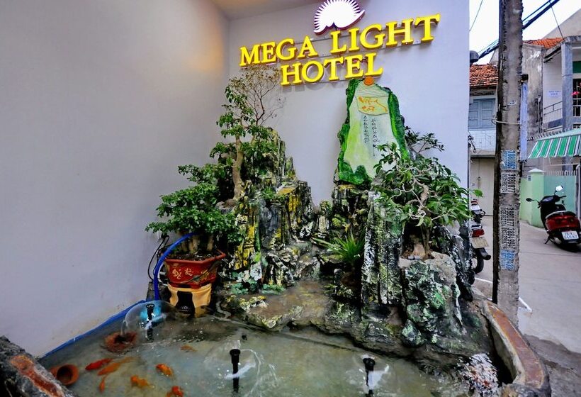 هتل Mega Light