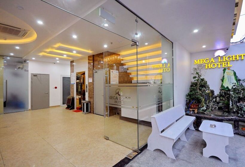 هتل Mega Light