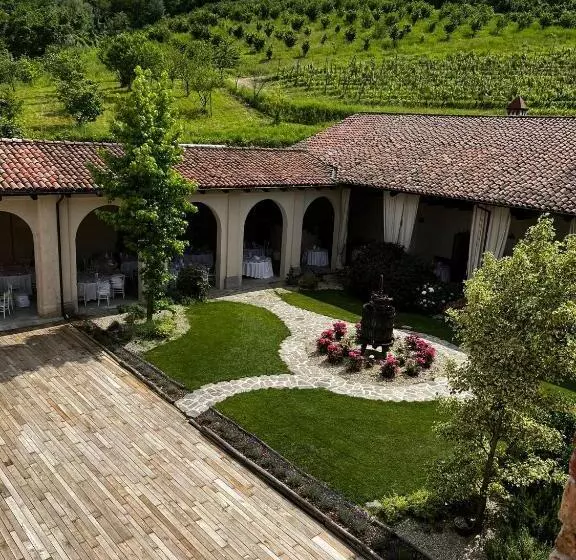 Hotelli Tenuta Armonia