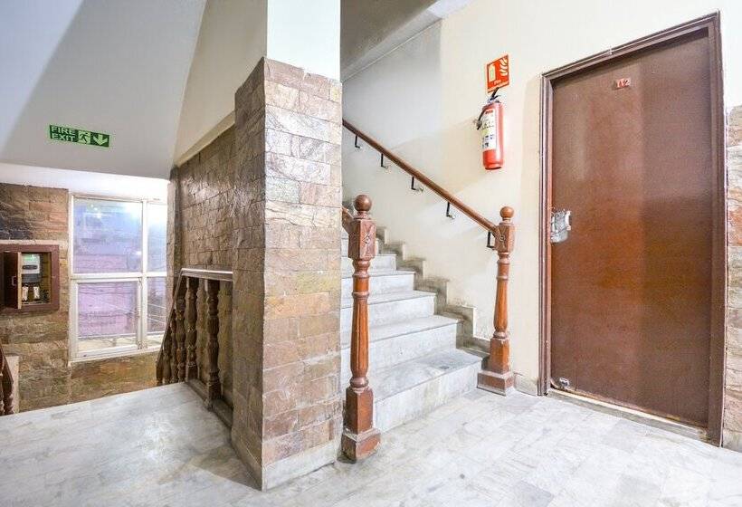 Spot On 38670 Hotel Diamond