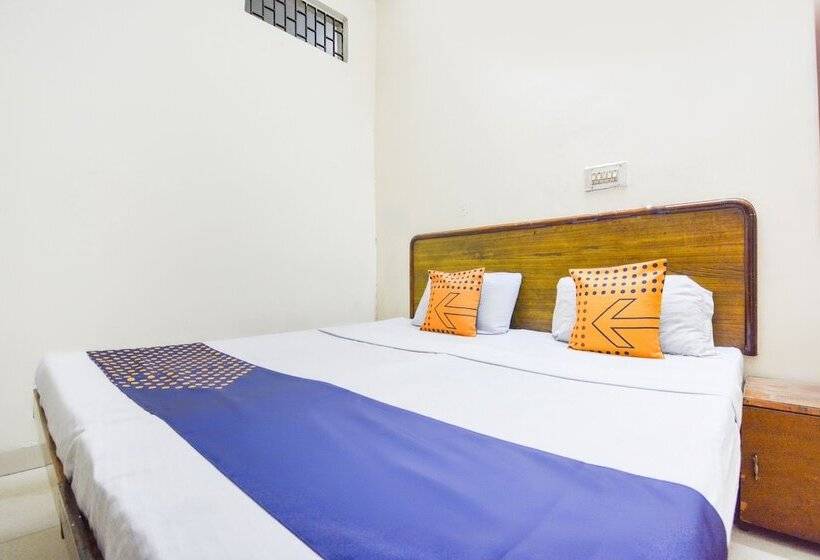 Spot On 38670 Hotel Diamond