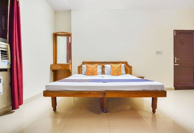 Spot On 38670 Hotel Diamond