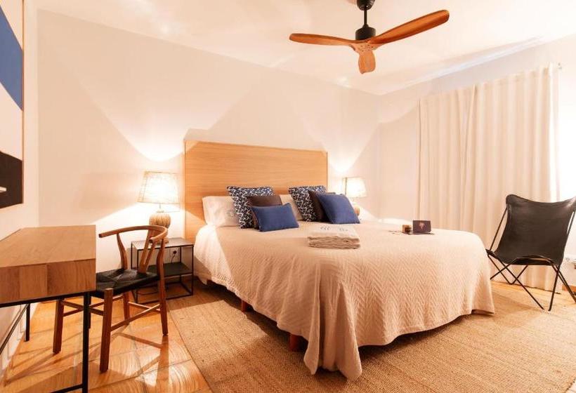 ベッドアンドブレックファースト The Adelante House