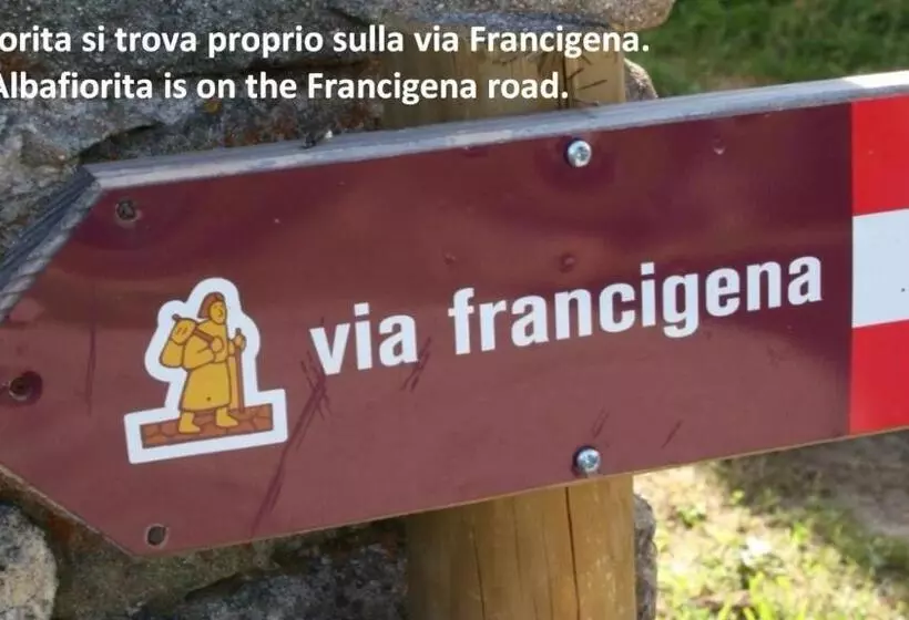 ペンション Affittacamere Albafiorita