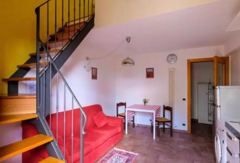 ペンション Affittacamere Albafiorita