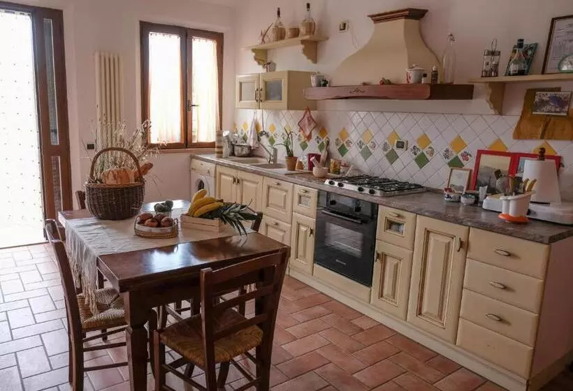 ペンション Affittacamere Albafiorita