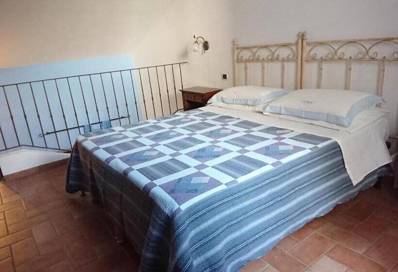 Pensjonat Affittacamere Albafiorita