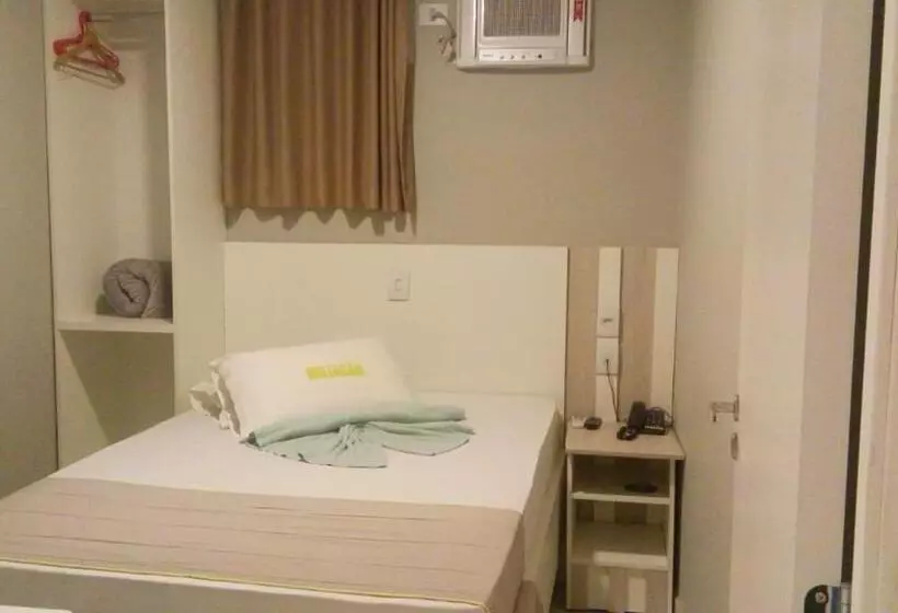 ペンション Estação