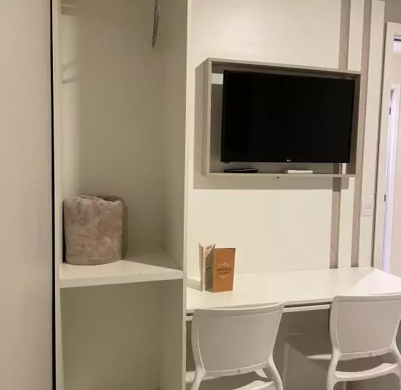 ペンション Estação