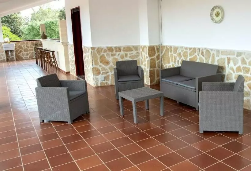 Aamiaismajoitus (B&B) Relais D 'itria