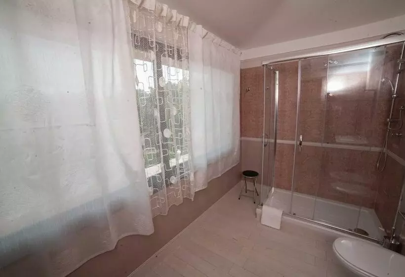 Aamiaismajoitus (B&B) Relais D 'itria