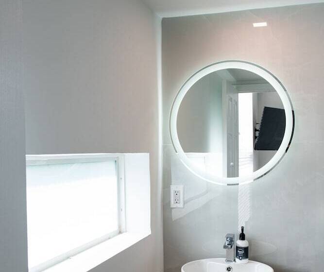 호텔 The Lauderdale Boutique