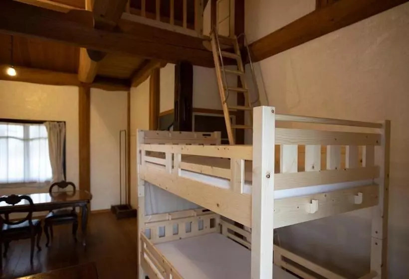 アトリエ モダン