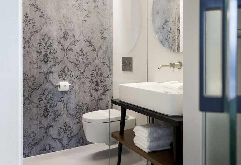 تختخواب و صبحانه Goldenstern Townhouse