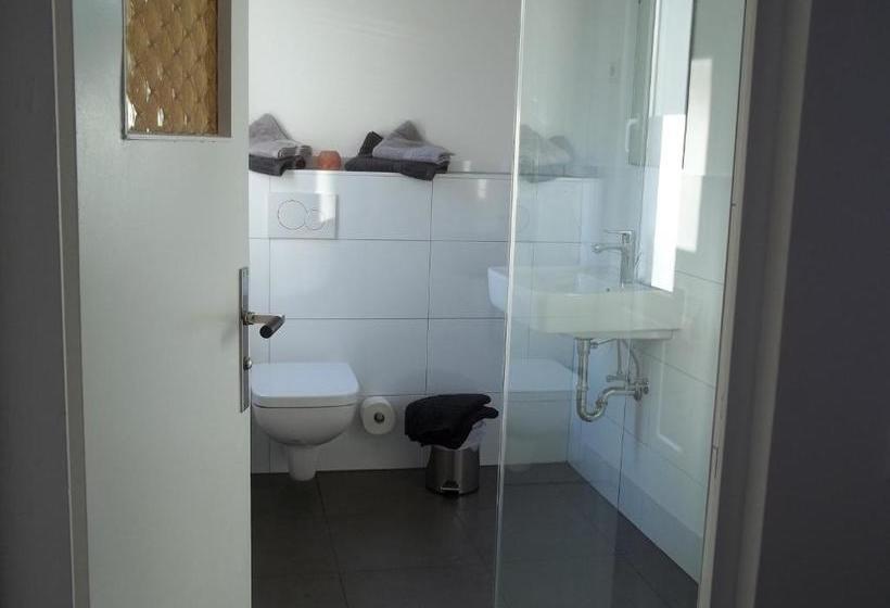 住宿加早餐  Frosch & Fisch