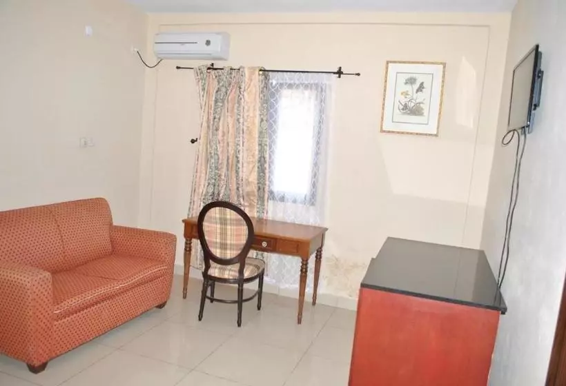 International Hotel, Yaoundé