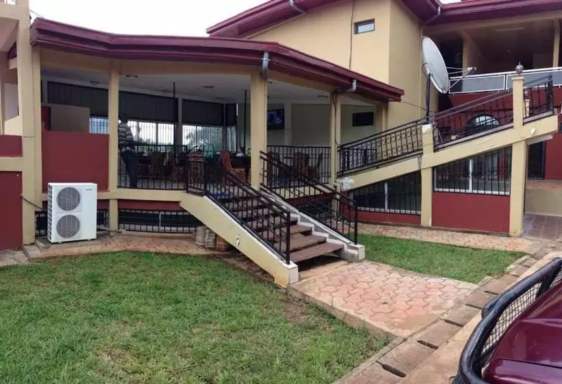 International Hotel, Yaoundé