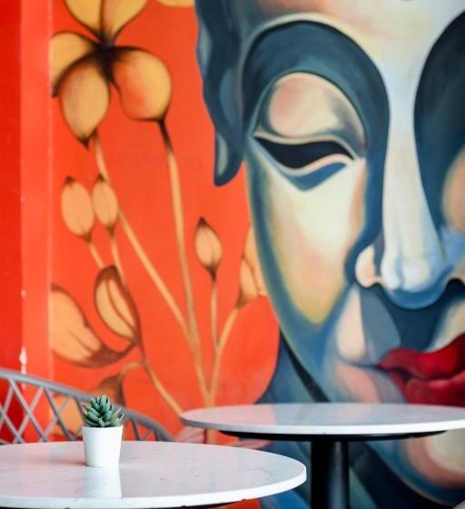 پانسیون Candy Pepper